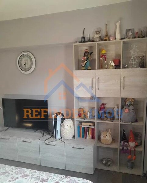 Apartament 4 camere zona Petre Ispirescu